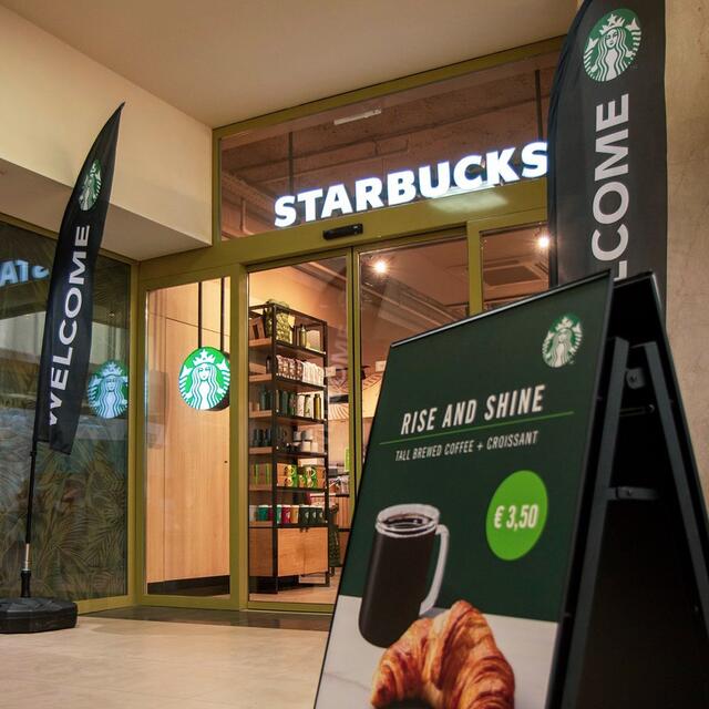 Starbucks Brussel Interieur maatwerk